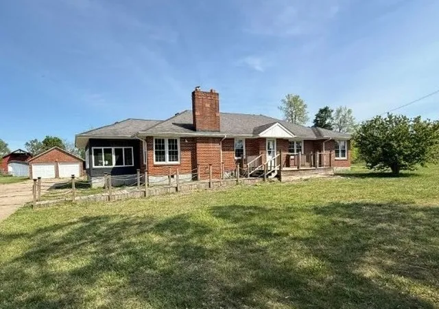 3rd image of 545 Carthage Rd, Red Boiling Springs, TN 37150 | MLS# 3225297
