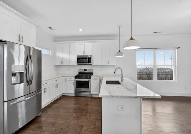 2nd image of 1917 9th Ave N #A, Nashville, TN 37208 | MLS# 3225470