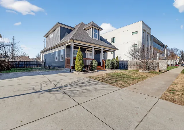 1st image of 1917 9th Ave N #A, Nashville, TN 37208 | MLS# 3225470