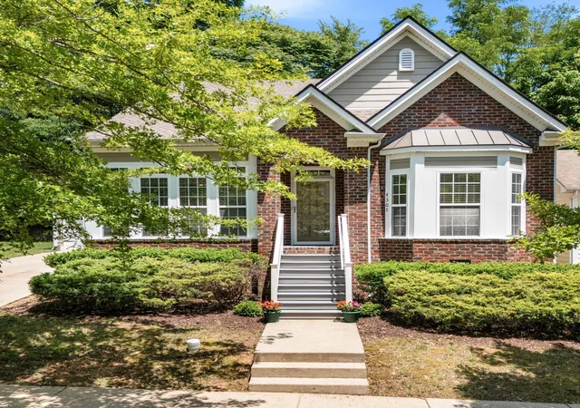 Photo 2 of Single family home for sale at 4307 Barnes Cvs Dr, Nashville, TN 37211 | MLS# 3225985 | Listing updated on 2026-08-31