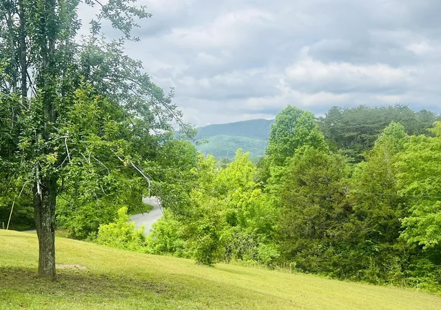 2nd image of 105 Lola Dr, Farner, TN 37333 | MLS# 3336666