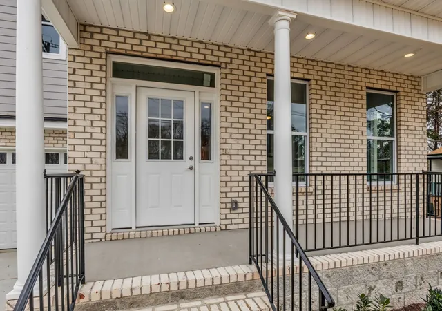 Photo 4 of Single family home for sale at 209 Luna Dr, Nashville, TN 37211 | MLS# 3231522 | Listing updated on 2026-08-19