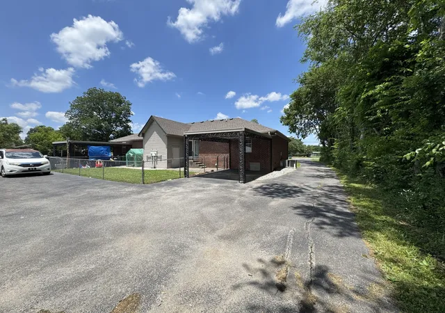 2nd image of 14261/2 Alhambra Dr, Lebanon, TN 37087 | MLS# 3225547