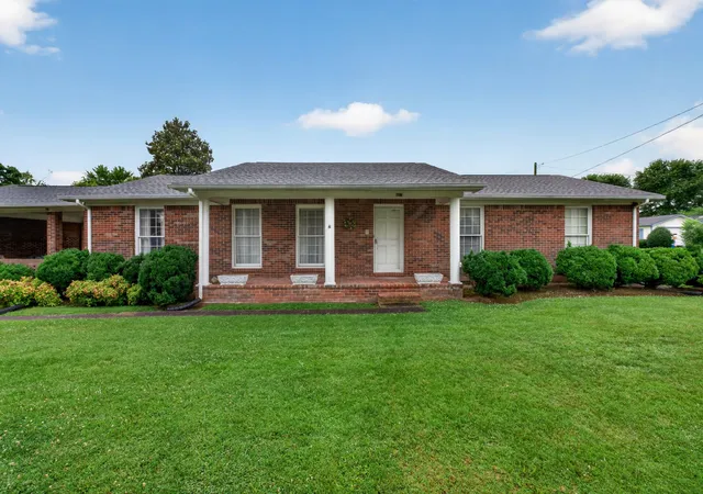 Homes for sale in Smithville, TN | 615 Cill St, Smithville, TN 37166 | MLS# 3225628