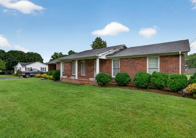 Homes for sale in Smithville, TN | 615 Cill St, Smithville, TN 37166 | MLS# 3225628
