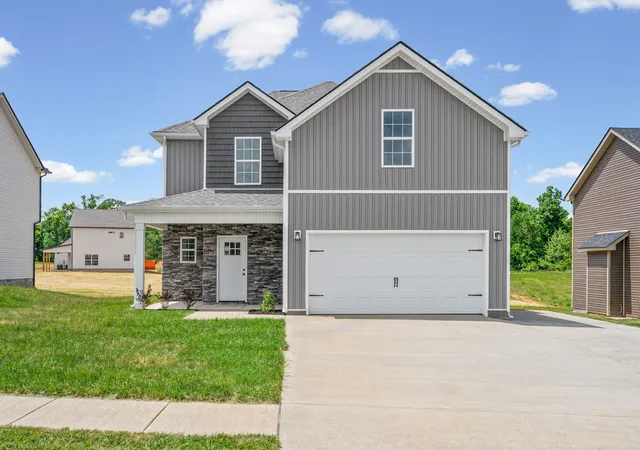 Photo 1 of Single family home for sale at 77 Sycamore Hl, Clarksville, TN 37042 | MLS# 3226102 | Listing updated on 2026-08-19
