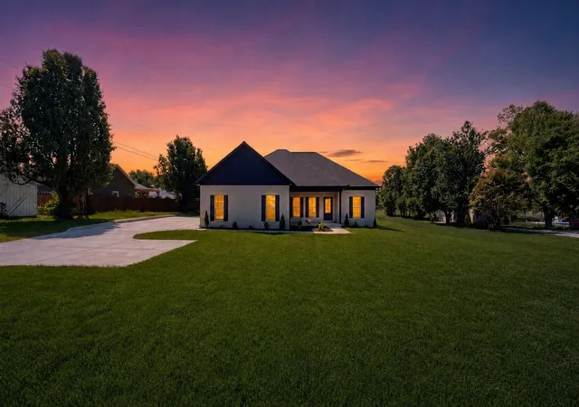 1st image of 2230 Allen Ferry Rd, Smithville, TN 37166 | MLS# 3226208