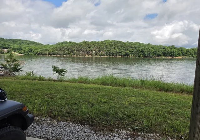 Homes for sale in Clifton, TN | 823 River Front Dr, Clifton, TN 38425 | MLS# 3225581
