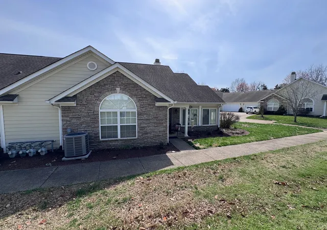 4th image of 825 Browns Ln #202, Gallatin, TN 37066 | MLS# 3228644