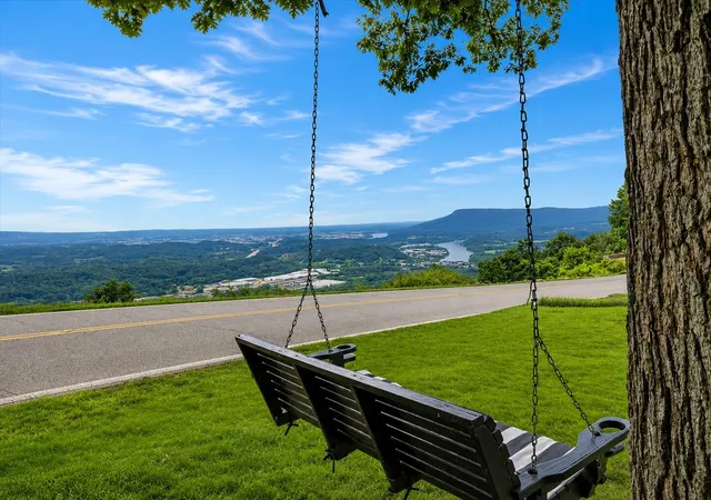 4th image of 121 N Palisades Dr, Signal Mountain, TN 37377 | MLS# 3225585