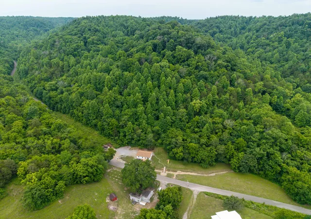 Photo 2 of House for sale at 1784 Hurricane Crk Rd, Woodbury, TN 37190 | MLS# 3225617 | Listing updated on 2026-06-12