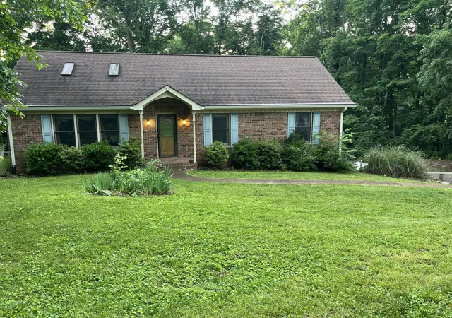 Photo 3 of Single family home for sale at 1106 Dogwood Ln, White House, TN 37188 | MLS# 3259718 | Listing updated on 2026-09-26