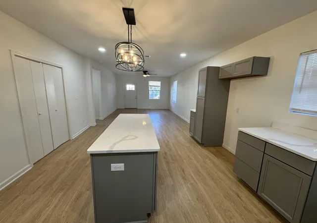 5th image of 33 N Merton St, Memphis, TN 38112 | MLS# 3225701