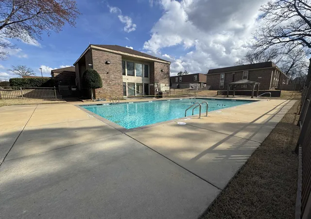 4th image of 1855 W Poplar Woods Cir #305, Germantown, TN 38138 | MLS# 3225703