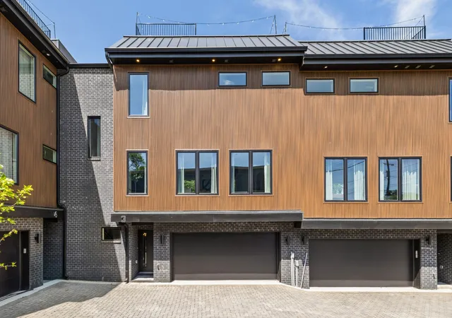 Photo 1 of Townhouse for sale at 314 E Trinity Ln #3, Nashville, TN 37207 | MLS# 3231897 | Listing updated on 2026-07-26