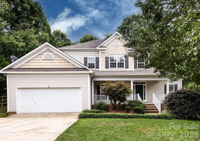 1st image of 1423 Piper Ct, Concord, NC 28025 | MLS# 3225851