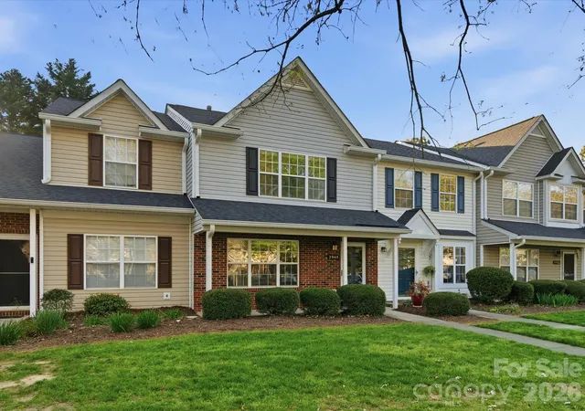 2nd image of 2940 Mayer House Ct, Charlotte, NC 28214 | MLS# 3225844