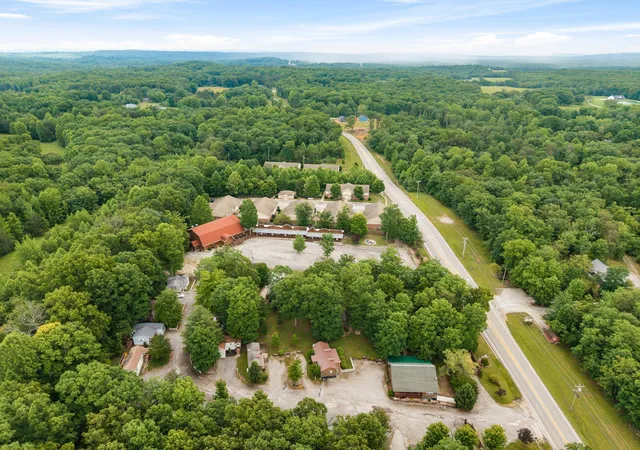 Homes for sale in Monteagle, TN | 11845 Us 41, Monteagle, TN 37356 | MLS# 3225765
