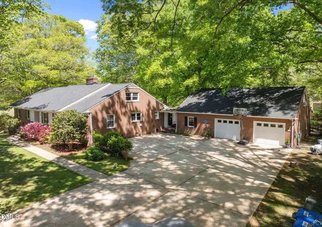 Photo 1 of Sale Pending at 68 Oakwood Dr, Chapel Hill, NC 27517 | MLS# 3225822 | Listing updated on 2026-06-26