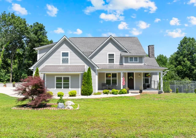 Photo 3 of Single family home for sale at 621 Lake Hvn Dr, Tullahoma, TN 37388 | MLS# 3226443 | Listing updated on 2026-08-28