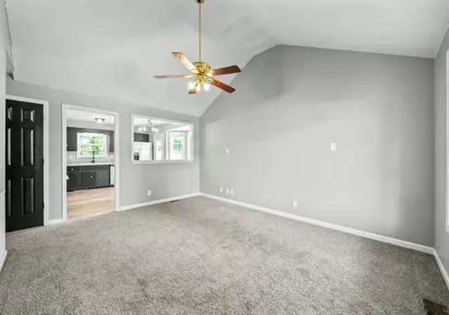 Photo 4 of Single family home for sale at 254 Fritz Cir, Clarksville, TN 37042 | MLS# 3229248 | Listing updated on 2026-08-19