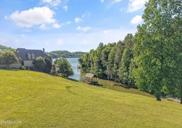 2nd image of 3842 Attley Dr, Louisville, TN 37777 | MLS# 3302100