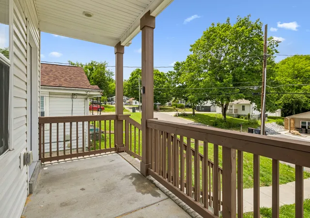 Photo 2 of Single family home for sale at 539 9th Street, Clarksville, TN 37040 | MLS# 3226067 | Listing updated on 2026-08-19
