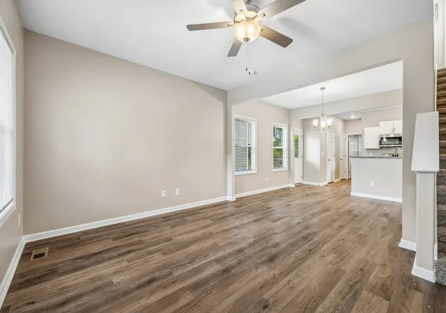 Photo 4 of Single family home for sale at 539 9th Street, Clarksville, TN 37040 | MLS# 3226067 | Listing updated on 2026-08-19