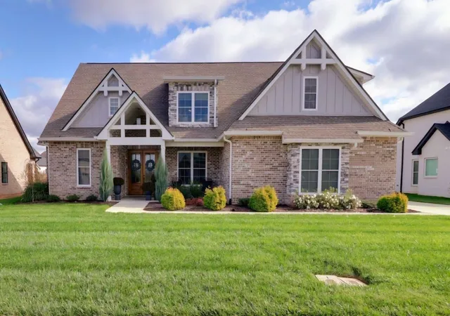 Homes for sale in Clarksville, TN | 437 Sheas Way, Clarksville, TN 37043 | MLS# 3226045