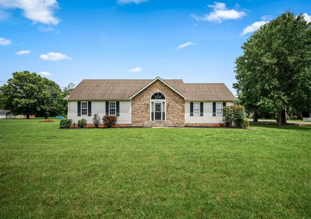 Photo 1 of Sale Pending at 3531 Quaker Ct, Murfreesboro, TN 37128 | MLS# 3508225 | Listing updated on 2026-08-20