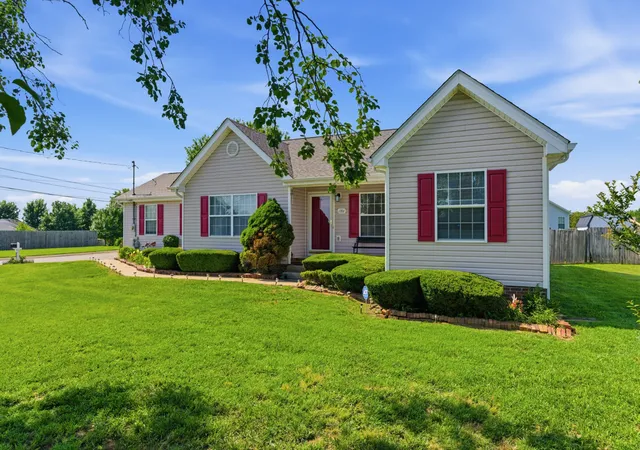 Homes for sale in Columbia, TN | 1701 Jamie Dr, Columbia, TN 38401 | MLS# 3230953