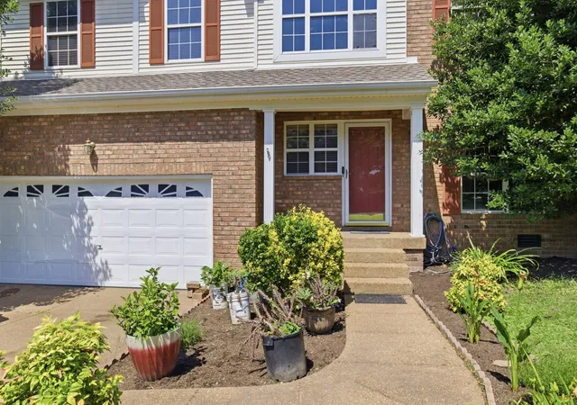 Homes for sale in Mount Juliet, TN | 2100 Billingsham Ct, Mount Juliet, TN 37122 | MLS# 3228641