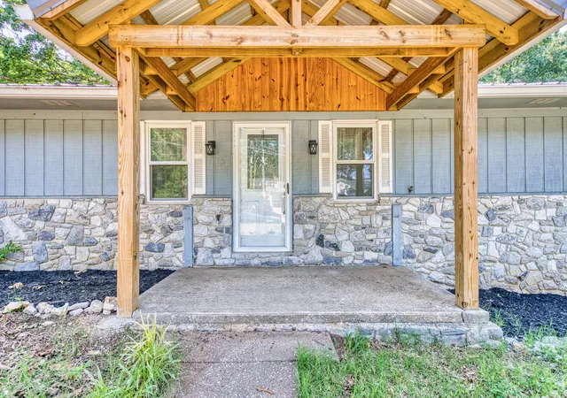 Homes for sale in Russellville, KY | 124 Cumberland Dr, Russellville, KY 42276 | MLS# 3226139