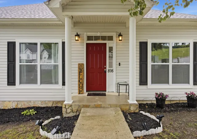 3rd image of 898 Fuller Glen Circle, Chattanooga, TN 37421 | MLS# 3255359