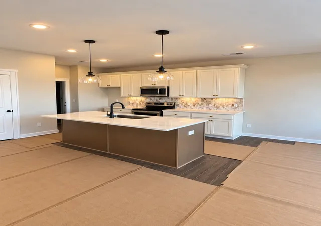 Photo 3 of Single family home for sale at 4043 Gaskill Dr, Smyrna, TN 37167 | MLS# 3242613 | Listing updated on 2026-09-26