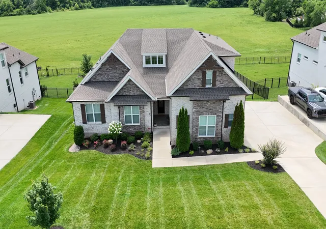 Homes for sale in Spring Hill, TN | 2035 Imagine Cir, Spring Hill, TN 37174 | MLS# 3231508