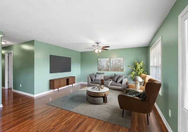 Photo 3 of Single family home for sale at 1529 Joanne Cir, Lewisburg, TN 37091 | MLS# 3233834 | Listing updated on 2026-09-24