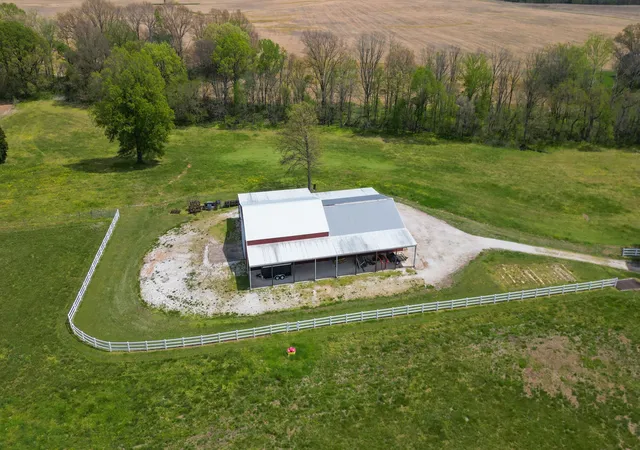 Homes for sale in Cottage Grove, TN | 14220 Hwy 69 N, Cottage Grove, TN 38224 | MLS# 3226517