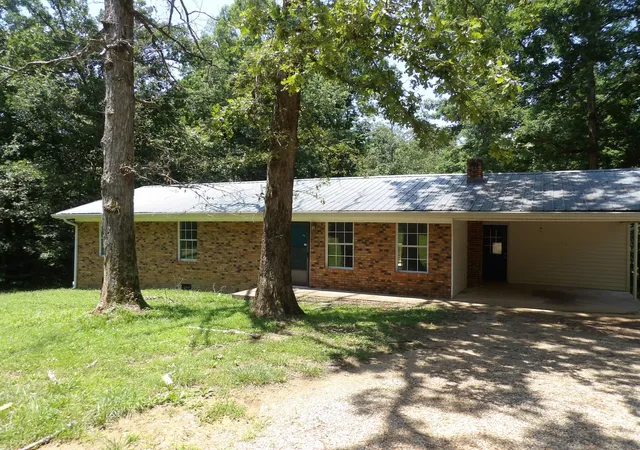 Homes for sale in Waverly, TN | 811 Powers Blvd, Waverly, TN 37185 | MLS# 3229026
