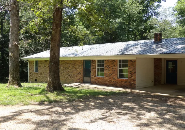Homes for sale in Waverly, TN | 811 Powers Blvd, Waverly, TN 37185 | MLS# 3229026