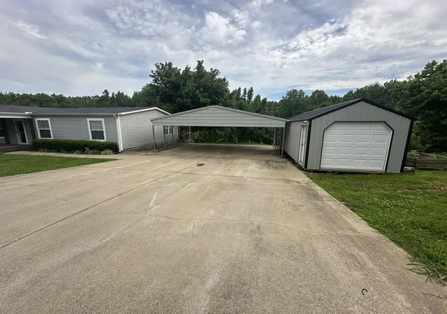 3rd image of 211 Church Hill Rd, Westpoint, TN 38486 | MLS# 3226343