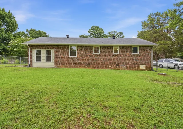 Photo 3 of Sale Pending at 119 Mankin St, La Vergne, TN 37086 | MLS# 3226436 | Listing updated on 2026-08-22