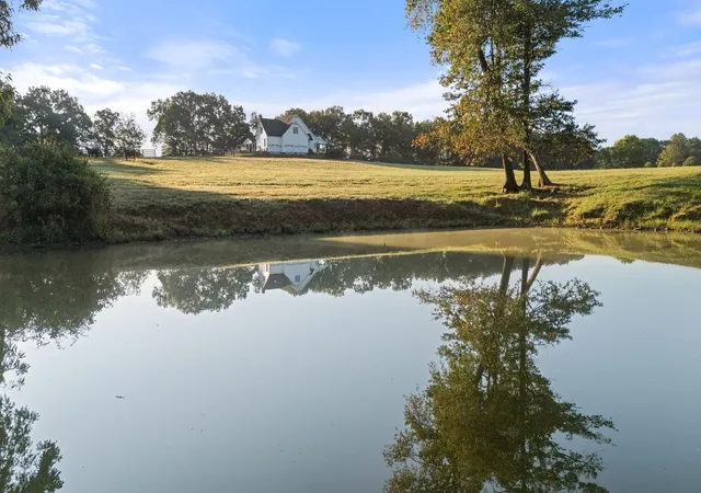1st image of 1421 Lawrence Ln, Springfield, TN 37172 | MLS# 3226346