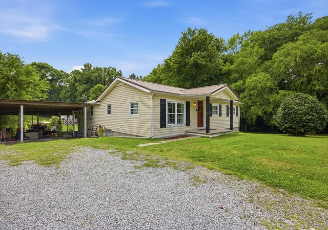 Homes for sale in Dalton, GA | 251 Nw W Broadacre Road, Dalton, GA 30721 | MLS# 3226371