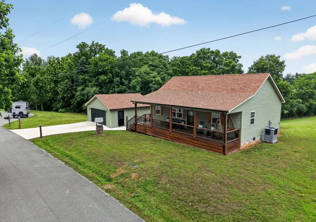 5th image of 240 Dillon Ln, Baxter, TN 38544 | MLS# 3226440