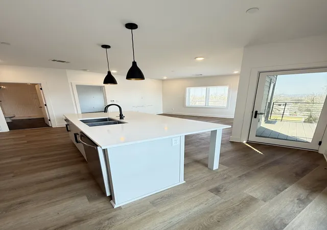 Photo 4 of Sale Pending at 2704 Clifton Ave #310, Nashville, TN 37209 | MLS# 3226437 | Listing updated on 2026-09-18