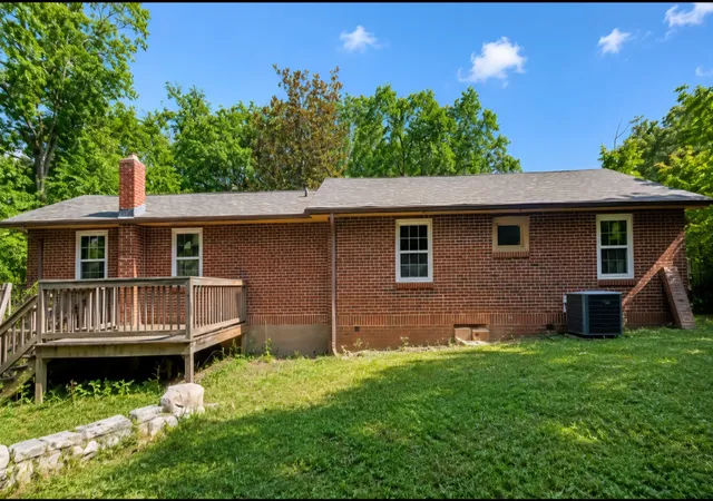 Homes for sale in Centerville, TN | 110 Cherry St, Centerville, TN 37033 | MLS# 3226526