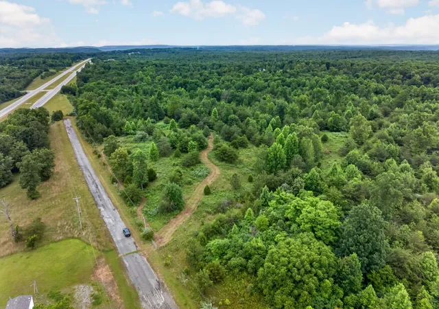 2nd image of 27 Flatbush Ln, Spencer, TN 38585 | MLS# 3229045