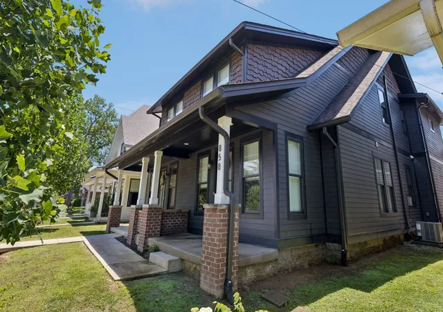 Photo 4 of Townhouse for sale at 858 Seymour Ave, Nashville, TN 37206 | MLS# 3232370 | Listing updated on 2026-09-02