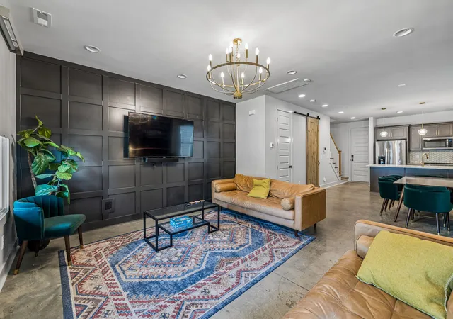 Photo 2 of Townhouse for sale at 858 Seymour Ave, Nashville, TN 37206 | MLS# 3232370 | Listing updated on 2026-09-02